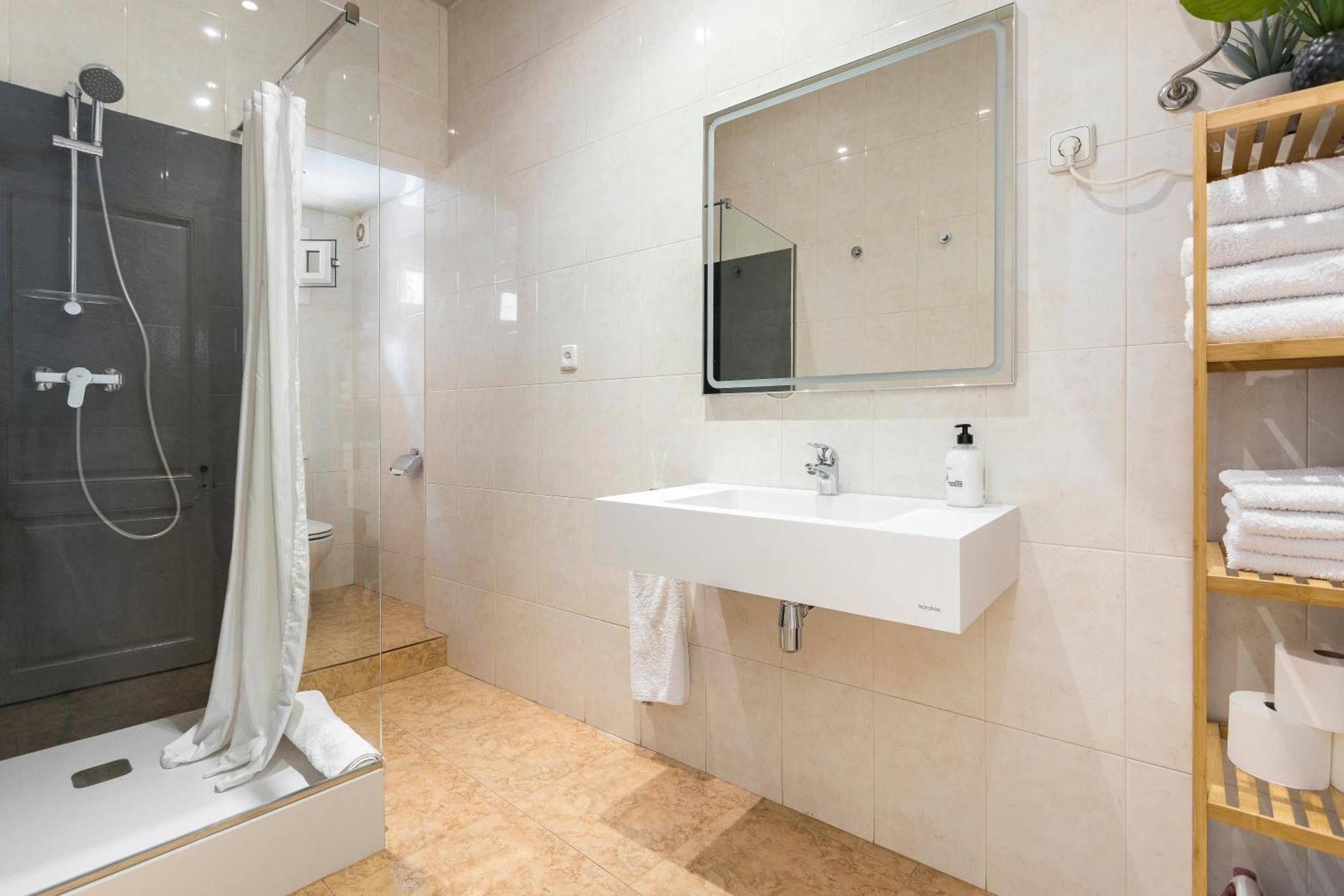 Apartaments Clot-sant Marti * Barcelona