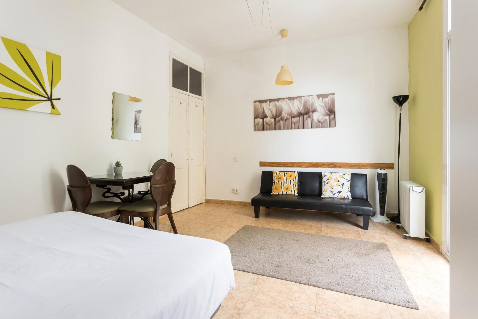 Apartaments Clot-sant Marti
