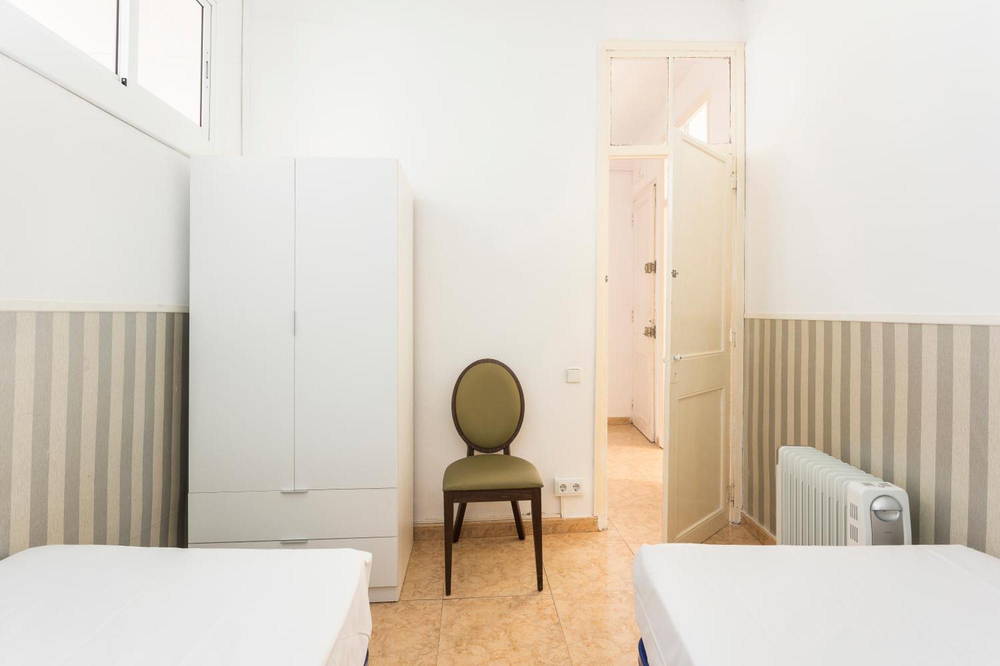 Apartaments Clot-sant Marti Apartment