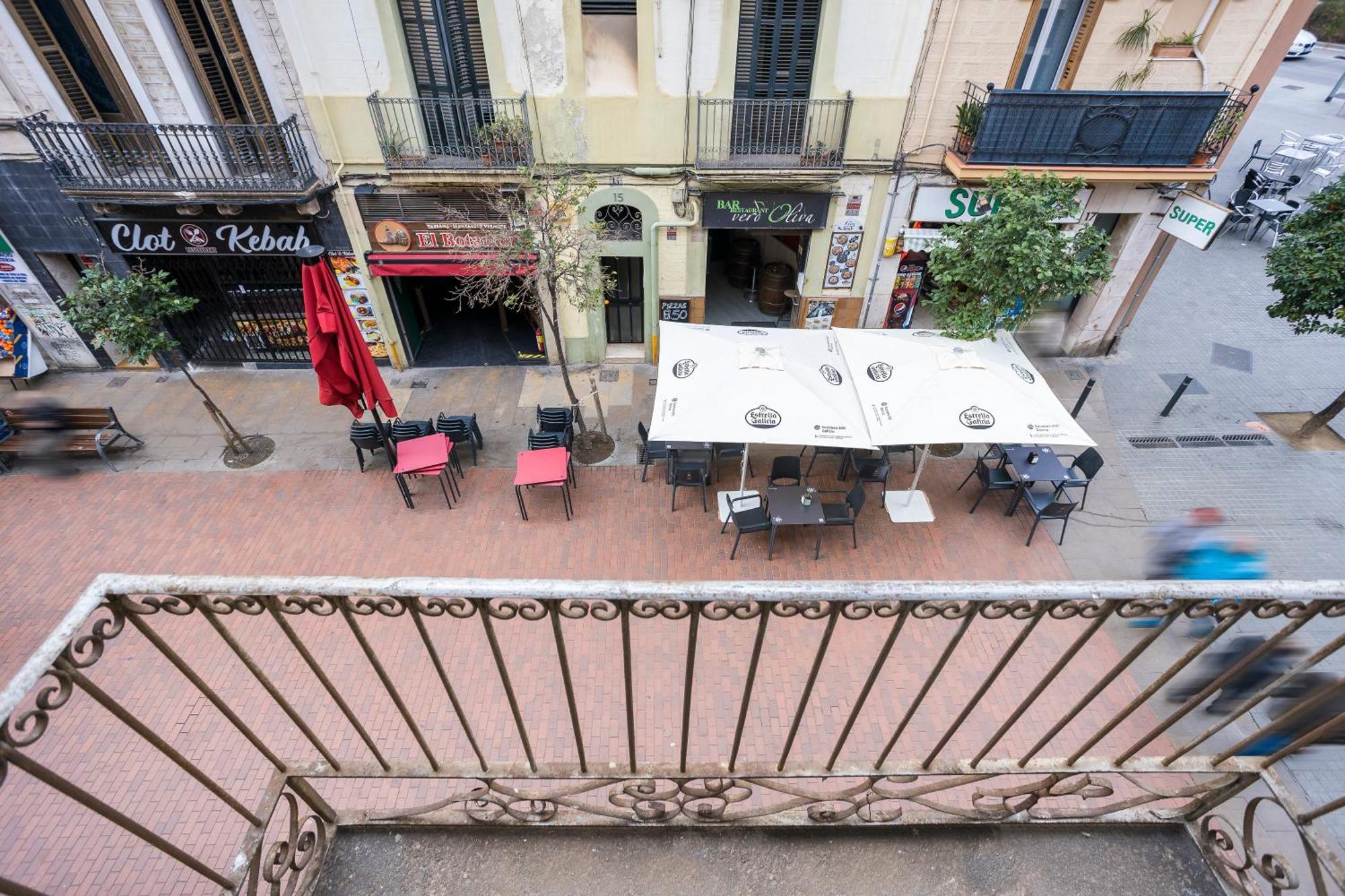 Apartaments Clot-sant Marti Apartment *